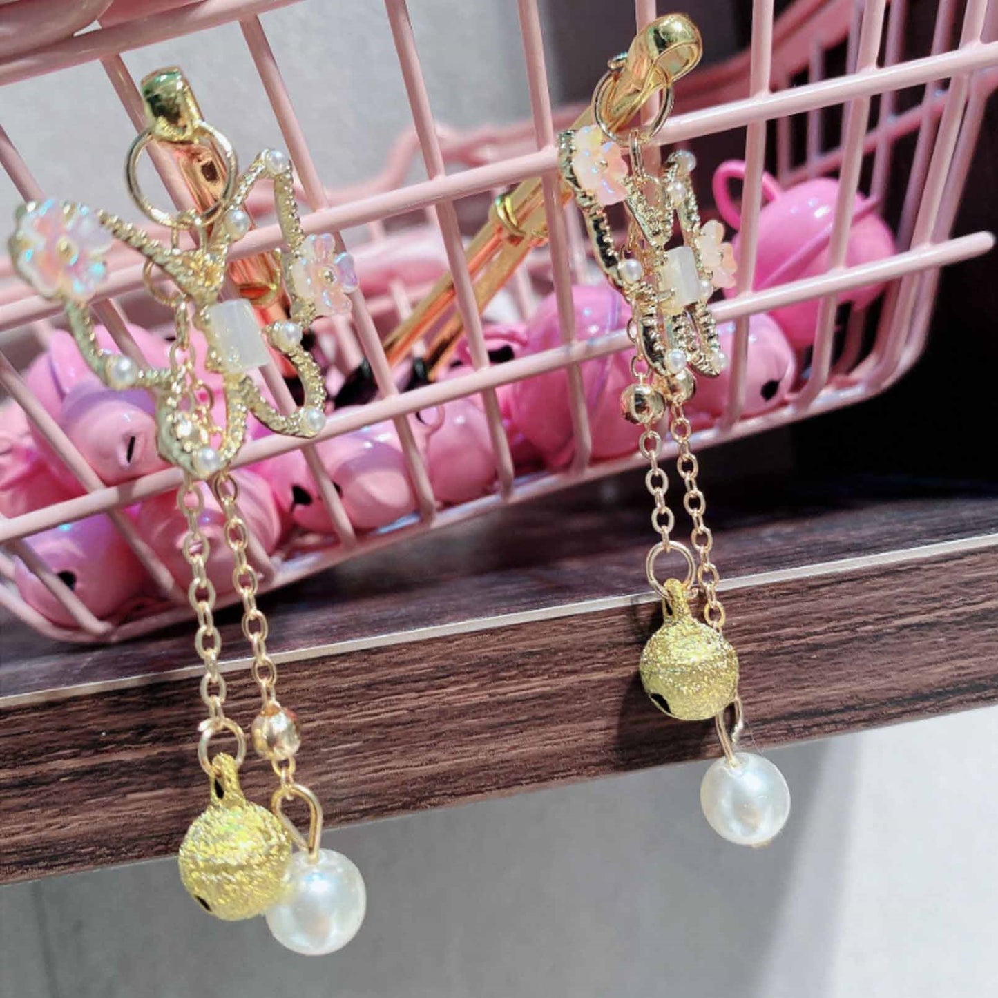 Light Metal Tassels butterfly Pendant Nipple Clamp