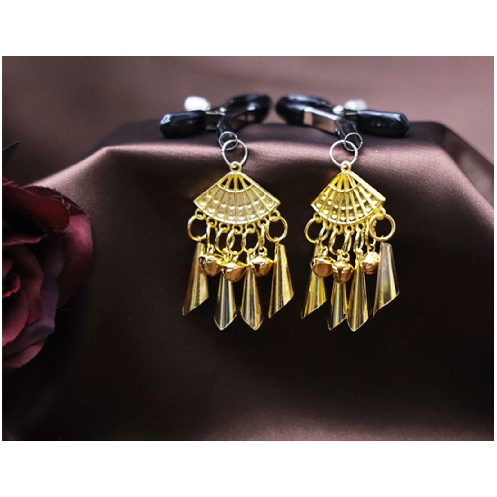 Fan Bell Metal Tassels Pendant Nipple Clamps Clit 