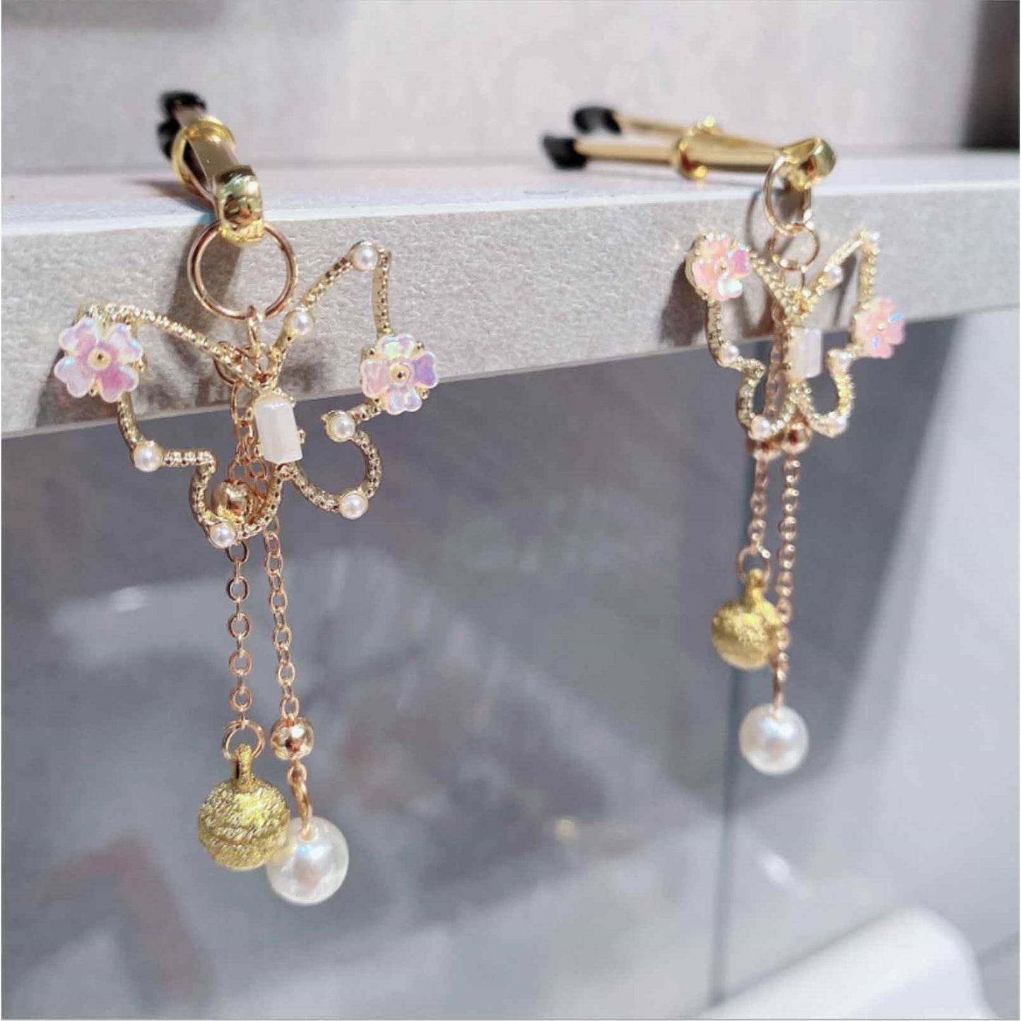 Light Metal Tassels butterfly Pendant Nipple Clamp