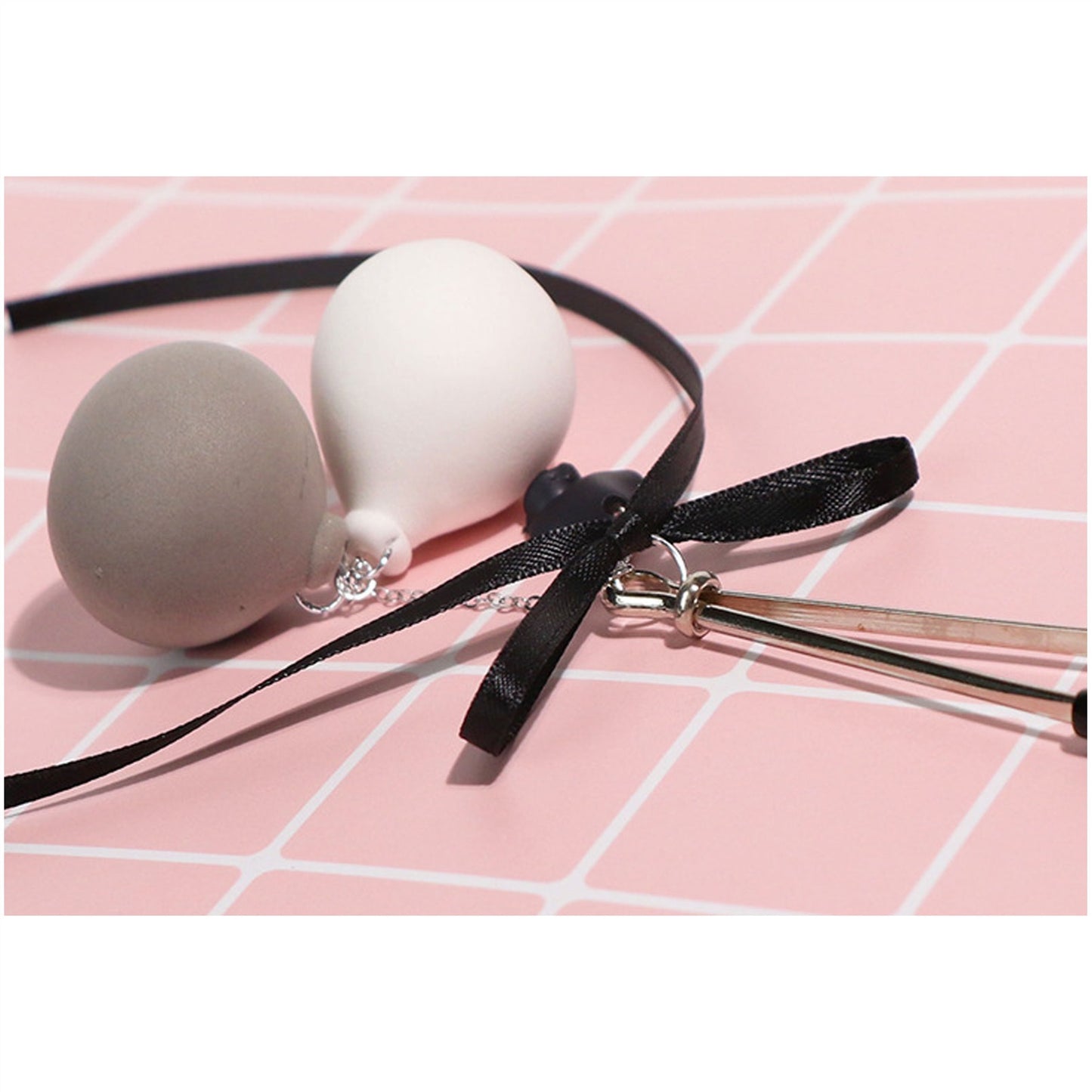 Bubble Ball Off-white Bell Metal Clip Nipple Clamp